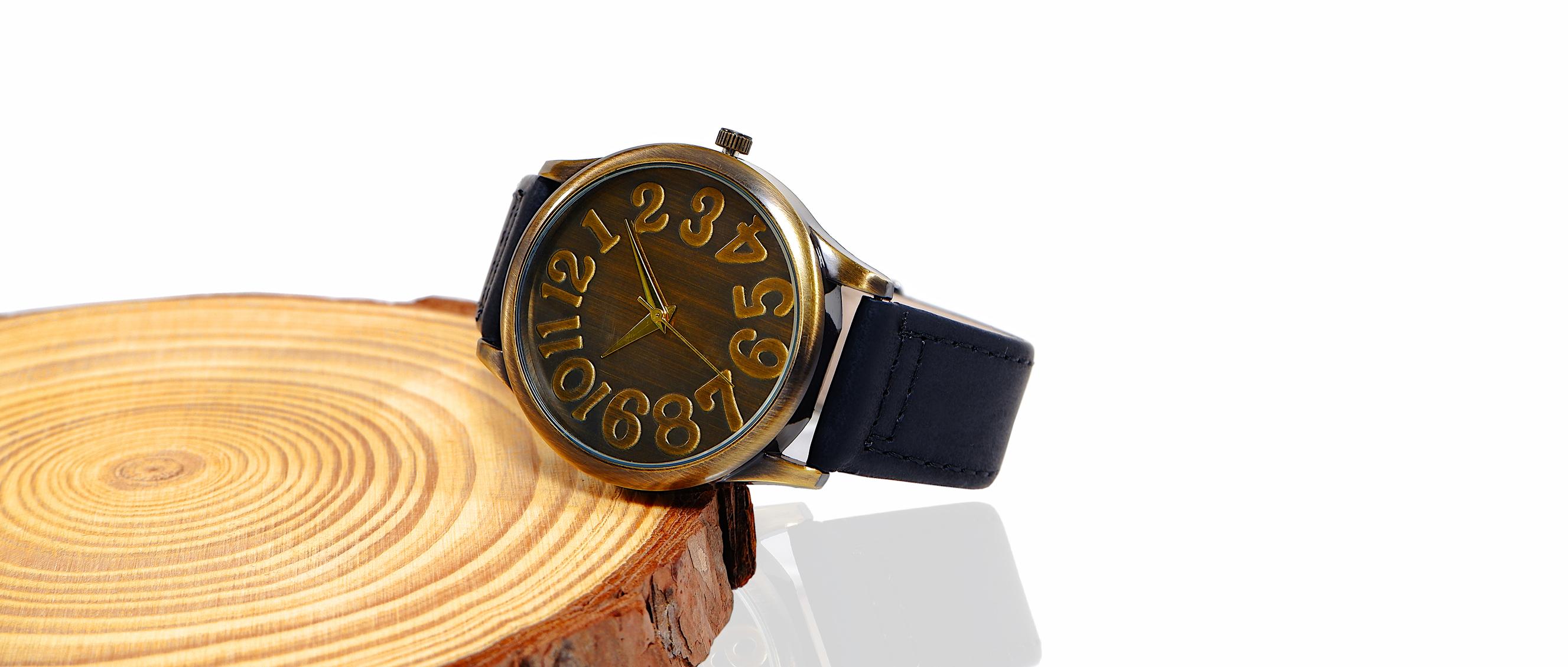 AI generated Product with Mahogany